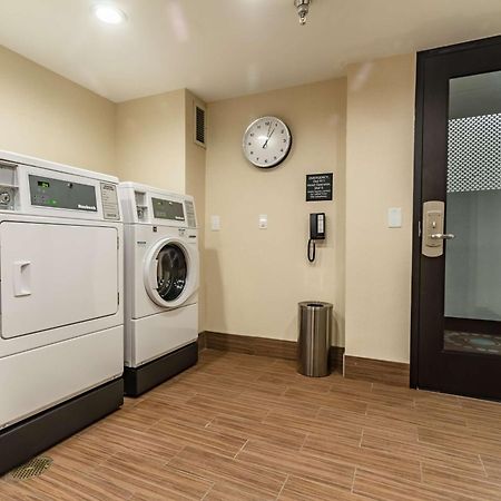 Hampton Inn Winchester-University/ Mall Ngoại thất bức ảnh