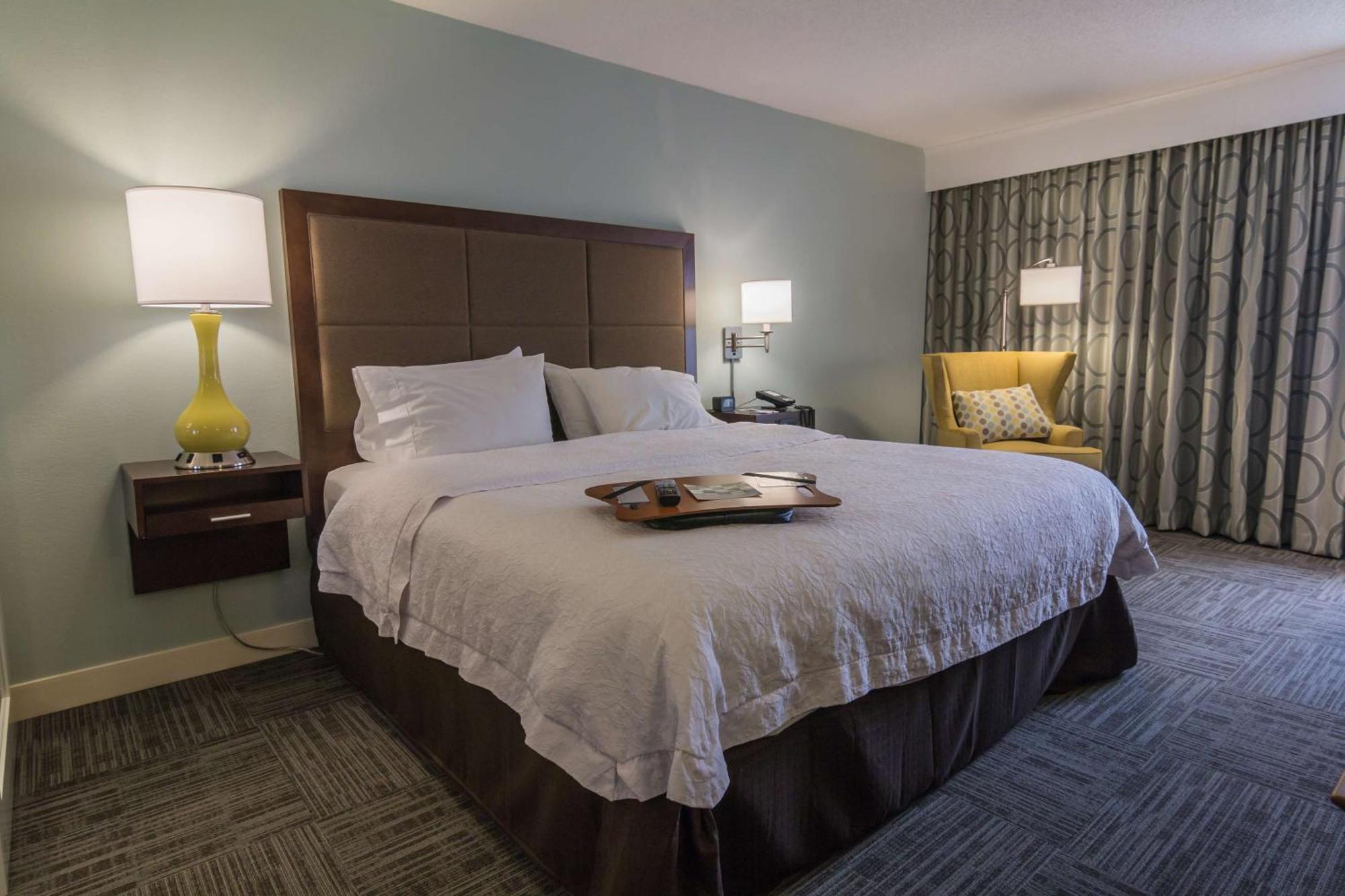 Hampton Inn Winchester-University/ Mall Ngoại thất bức ảnh