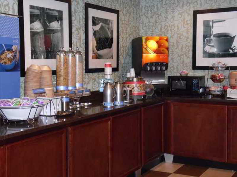 Hampton Inn Winchester-University/ Mall Ngoại thất bức ảnh