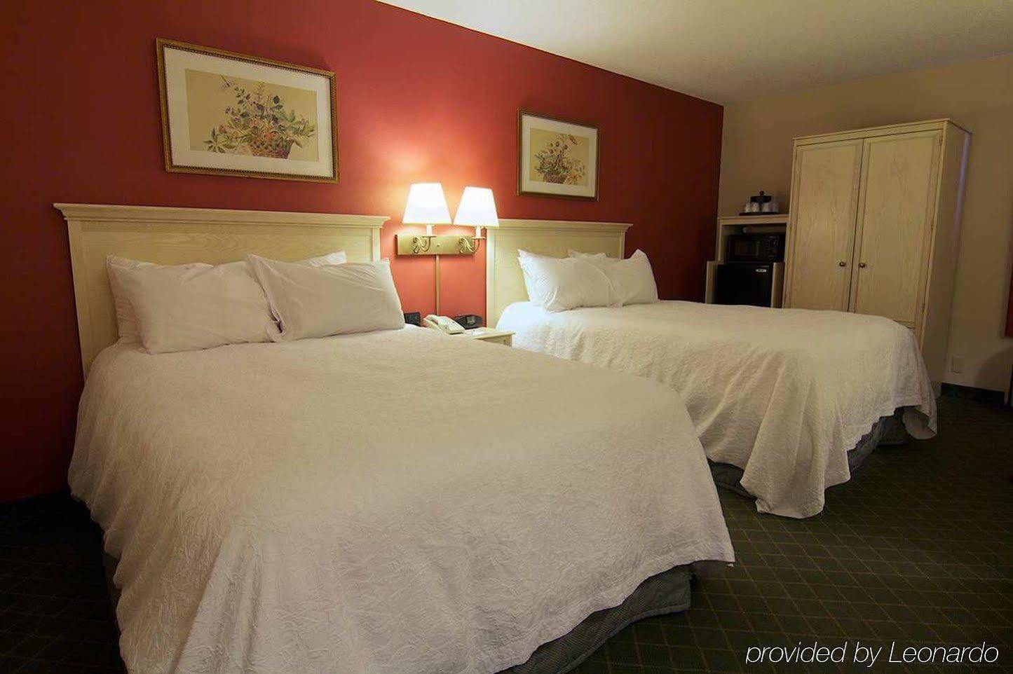 Hampton Inn Winchester-University/ Mall Ngoại thất bức ảnh