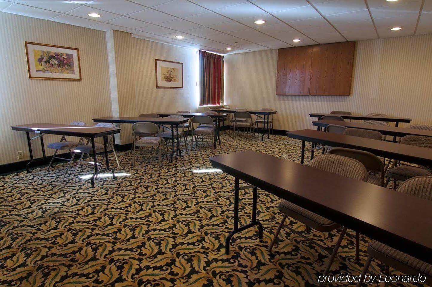 Hampton Inn Winchester-University/ Mall Ngoại thất bức ảnh