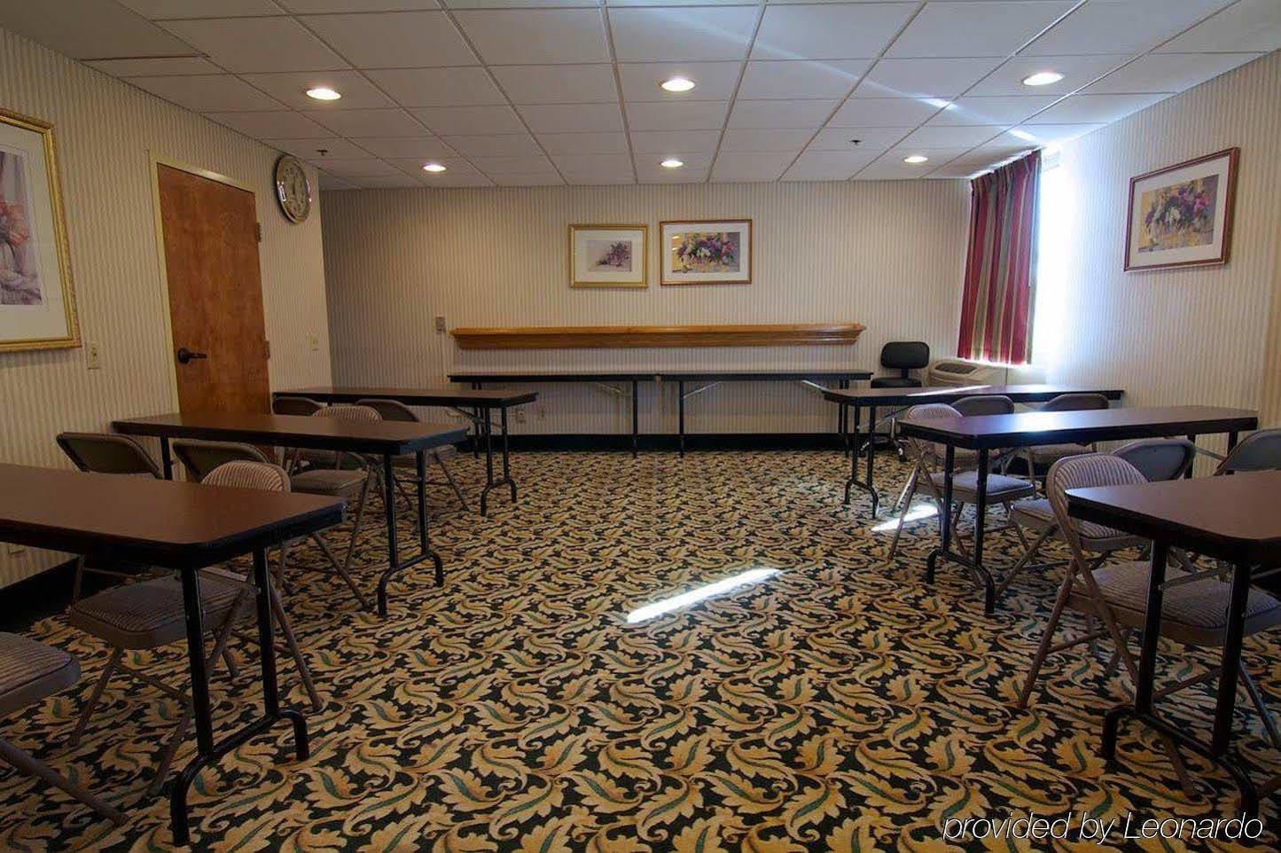 Hampton Inn Winchester-University/ Mall Ngoại thất bức ảnh